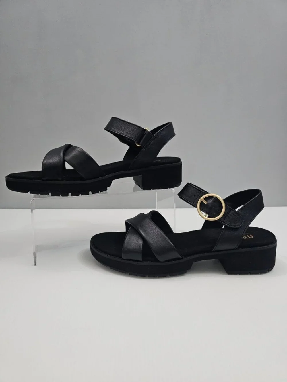 Munro Knox Sandal Womens 9.5 Black Leather Chunky Lug Sole Platform Comfort
